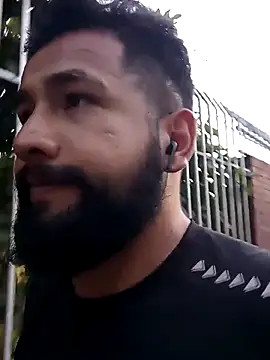 Snapshot of sabor_Latino_bdsm chatting on 11/11/25, 10:32 sabor Latino bdsm online show from 11/11/25, 10:32