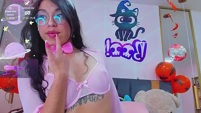 MadyJackson online show from 10/15/25, 11:21