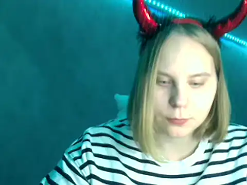 Thalia  Star online show from 01/19/25, 03:21