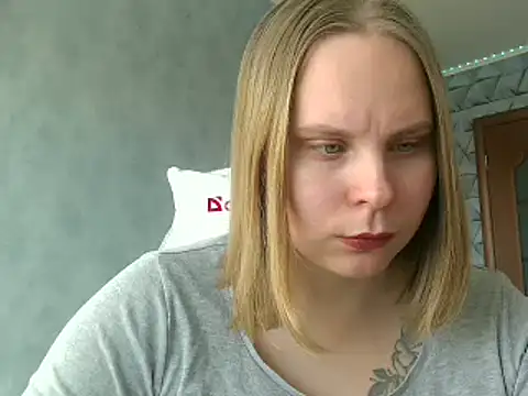 Thalia  Star online show from 02/20/25, 10:16