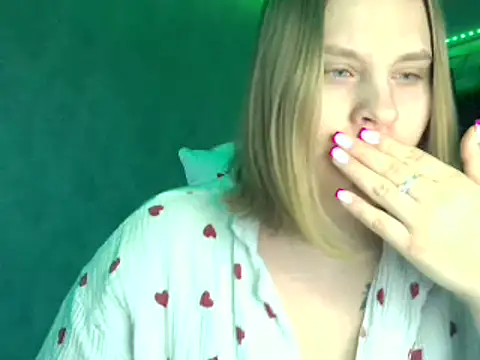 Thalia  Star online show from 03/04/25, 05:53