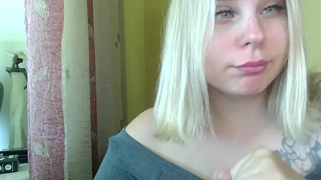 Thalia  Star online show from 09/14/25, 09:41