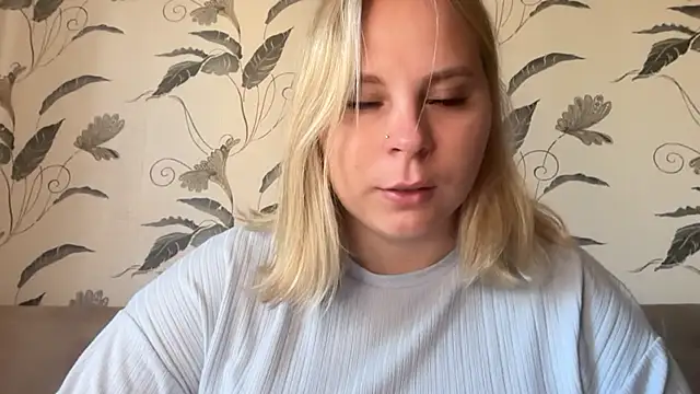 Thalia  Star online show from 09/25/25, 09:57