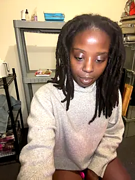 choclatepeaach online show from 11/03/25, 05:31