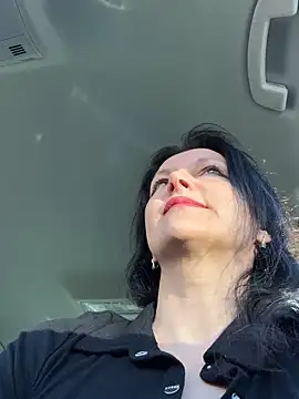 Snapshot of -OLYA- chatting on 03/17/25, 07:02 -OLYA- online show from 03/17/25, 07:02