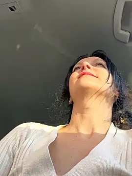 Snapshot of -OLYA- chatting on 03/19/25, 06:57 -OLYA- online show from 03/19/25, 06:57