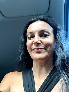 Snapshot of -OLYA- chatting on 09/09/25, 06:13 -OLYA- online show from 09/09/25, 06:13