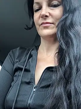 Snapshot of -OLYA- chatting on 10/09/25, 06:22 -OLYA- online show from 10/09/25, 06:22