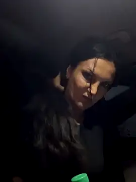 Snapshot of -OLYA- chatting on 10/25/25, 04:35 -OLYA- online show from 10/25/25, 04:35