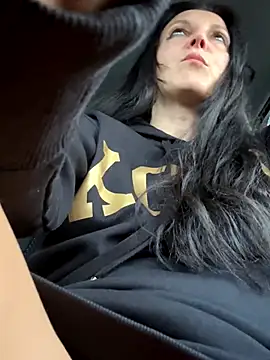 Snapshot of -OLYA- chatting on 11/27/25, 02:30 -OLYA- online show from 11/27/25, 02:30