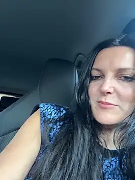 Snapshot of -OLYA- chatting on 12/15/25, 01:26 -OLYA- online show from 12/15/25, 01:26