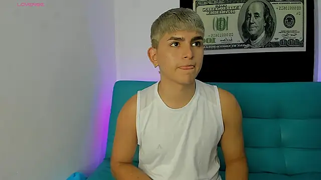 Lyam ap online show from 10/08/25, 09:18