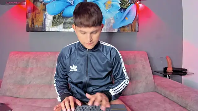 Lyam ap online show from 11/18/25, 04:50