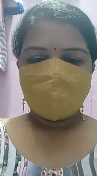 Snapshot of Dr_Chhaya chatting on 03/11/25, 12:50 Dr Chhaya online show from 03/11/25, 12:50