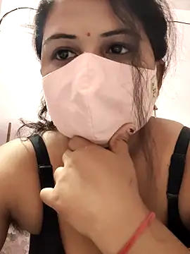 Snapshot of Dr_Chhaya chatting on 06/15/26, 09:55 Dr Chhaya online show from 06/15/26, 09:55