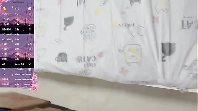 Sheep-1 online show from 10/09/25, 02:59