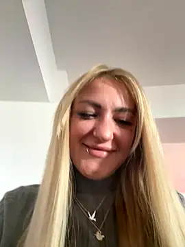 MazeSin online show from 10/18/25, 09:21