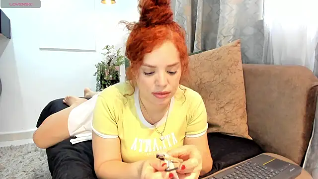 Snapshot of ebbafernandez_ chatting on 10/03/25, 11:51 ebbafernandez online show from 10/03/25, 11:51