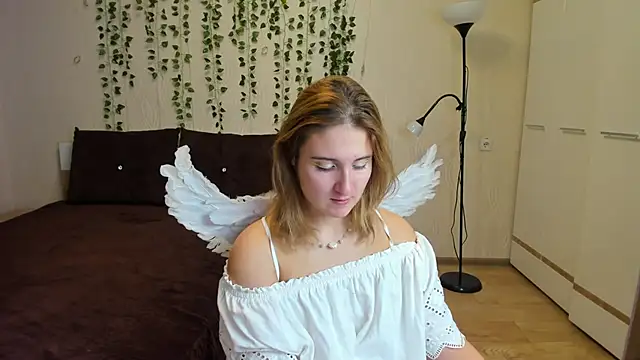 Miss Elsa  online show from 11/02/25, 09:33