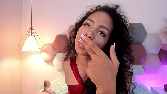 Snapshot of AntonellaHall_ chatting on 02/15/25, 03:50 AntonellaHall online show from 02/15/25, 03:50