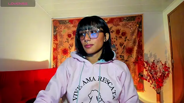 Demeter   online show from 10/15/25, 03:06