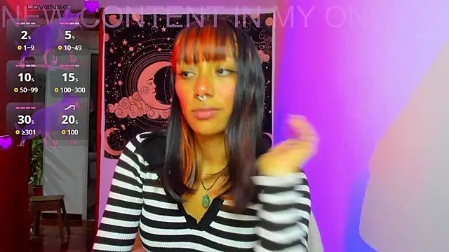 Snapshot of Demeter__ chatting on 06/26/26, 12:37 Demeter online show from 06/26/26, 12:37