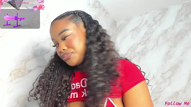 Snapshot of Kaseydelvey chatting on 01/22/25, 05:59 Kaseydelvey online show from 01/22/25, 05:59