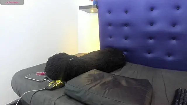 Snapshot of Camila_TransGirl chatting on 02/11/25, 10:15 Camila TransGirl online show from 02/11/25, 10:15