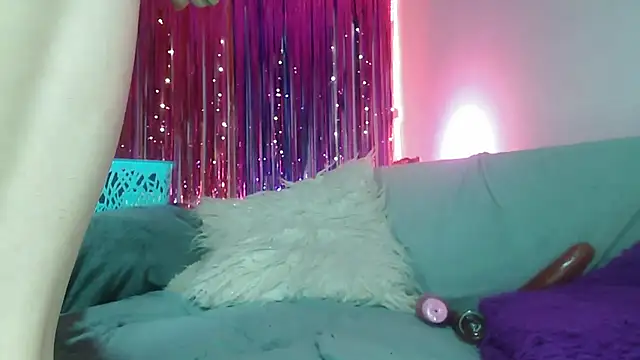 princesskitty111 online show from 01/25/25, 06:55