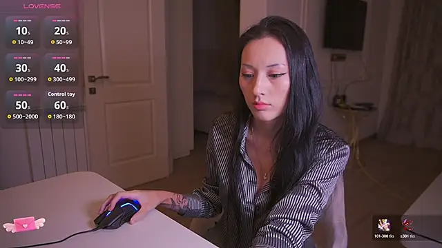 hana99 online show from 10/25/25, 10:26