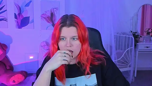 NielletaBlossom online show from 02/14/25, 05:03