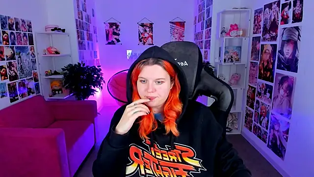 NielletaBlossom online show from 03/11/25, 08:41