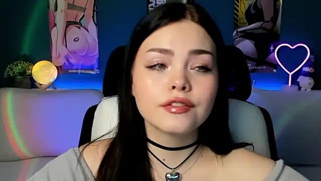 AkiraKatsu online show from 12/21/24, 10:40