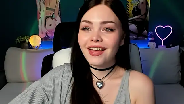 Snapshot of AkiraKatsu chatting on 01/05/25, 04:27 AkiraKatsu online show from 01/05/25, 04:27