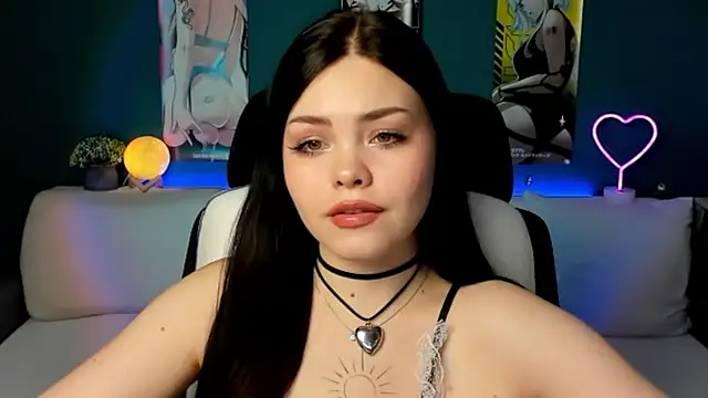 Snapshot of AkiraKatsu chatting on 01/19/25, 04:14 AkiraKatsu online show from 01/19/25, 04:14