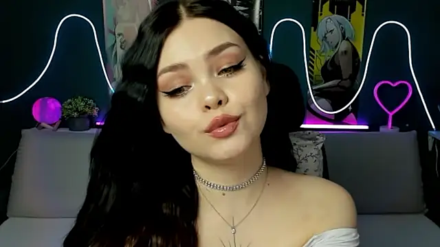 Snapshot of AkiraKatsu chatting on 03/08/25, 05:22 AkiraKatsu online show from 03/08/25, 05:22