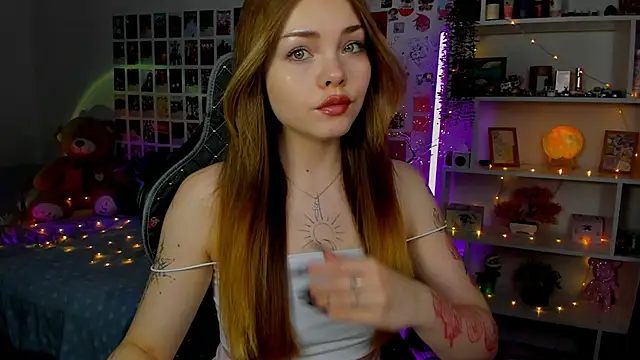 AkiraKatsu online show from 10/23/25, 12:37