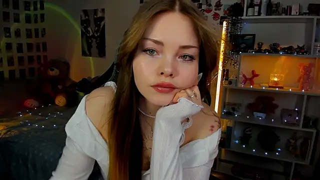 AkiraKatsu online show from 01/10/26, 11:01