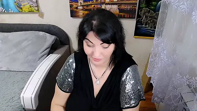 Lady Boom Wild  online show from 11/13/25, 06:40