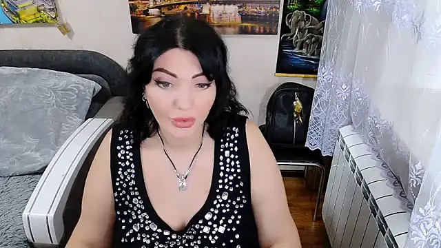 Lady Boom Wild  online show from 11/21/25, 08:02