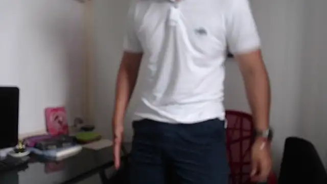 Snapshot of Dylanwish chatting on 02/17/25, 09:08 Dylanwish online show from 02/17/25, 09:08