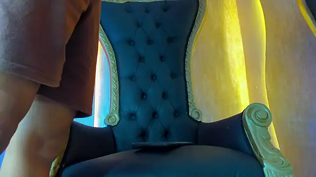 thaddeus king online show from 02/28/25, 10:28