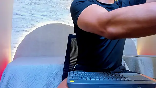 thaddeus king online show from 09/19/25, 10:10