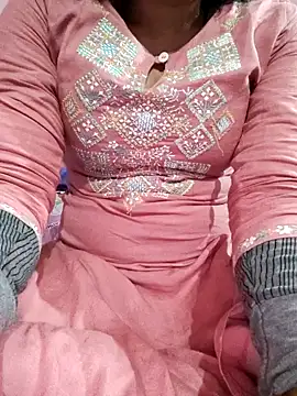 Snapshot of Kashish_SC chatting on 01/15/25, 10:13 Kashish SC online show from 01/15/25, 10:13