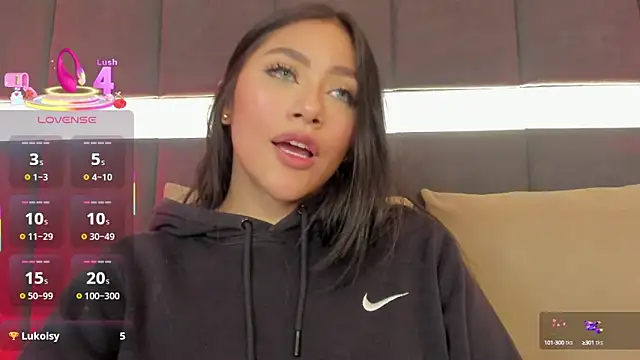 nicolle pierce online show from 02/27/25, 03:26