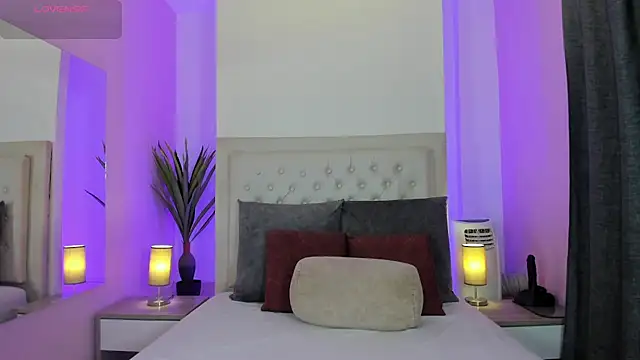 nicolle pierce online show from 03/26/26, 12:22