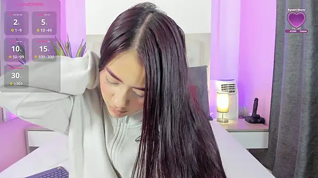 nicolle pierce online show from 03/31/26, 10:04