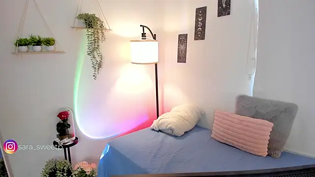 sara sweet9 online show from 03/22/25, 04:15