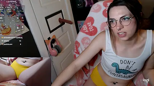 KSwonderland6 online show from 02/26/26, 04:28