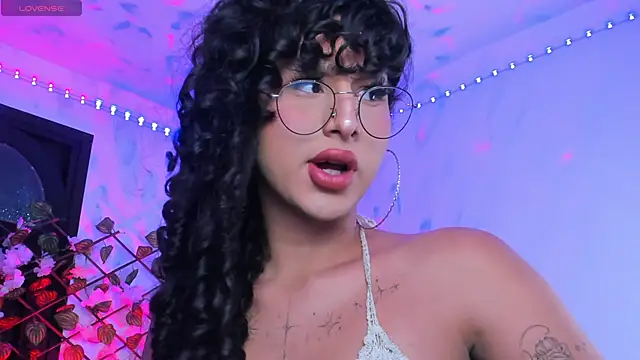 Heka Prudence online show from 01/28/25, 04:08